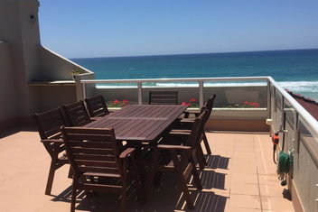 Casablanca Palms with Accommodation Gold Coast