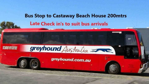 CASTAWAY BEACH HOUSE - Accommodation Gold Coast 1