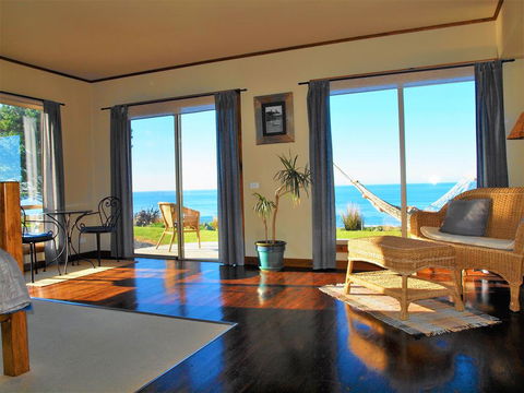 Castaways Apollo Bay - Accommodation Gold Coast 0