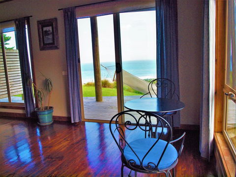 Castaways Apollo Bay - Accommodation Gold Coast 2