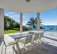 Castaways Beach Escape - Accommodation Gold Coast