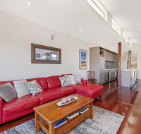 CASTWOOD VILLA No.2 - Accommodation Gold Coast