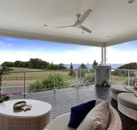 Caves Luxury Beachside Escape - literally across the road from Surf Club - Gold Coast 4U