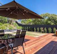 Caxton Beach House - hot tub spa - Accommodation Gold Coast