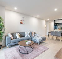 CBD Central Spacious 1 Bedroom AptUnion Tower - Accommodation Gold Coast