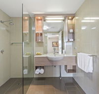CBD Executive Apartments - Gold Coast 4U