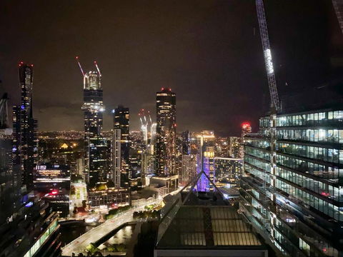 CBD Fabulous View 2BR High In The Sky On Collins - Accommodation Gold Coast 3