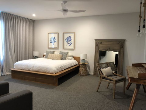 CC By The Sea - Accommodation Gold Coast 1