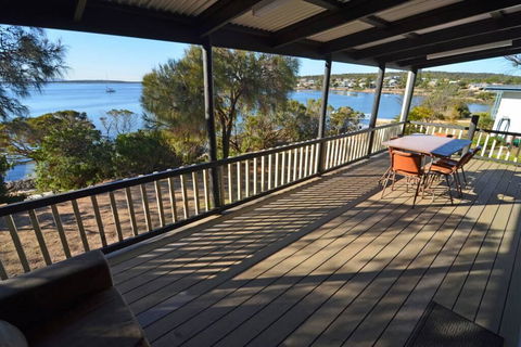 CDC-625 Beach House Incl.rear 2BR Studio - Gold Coast 4U 0