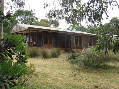 Cedar Cottage Nelson-2 Acre Retreat - Accommodation Gold Coast 0