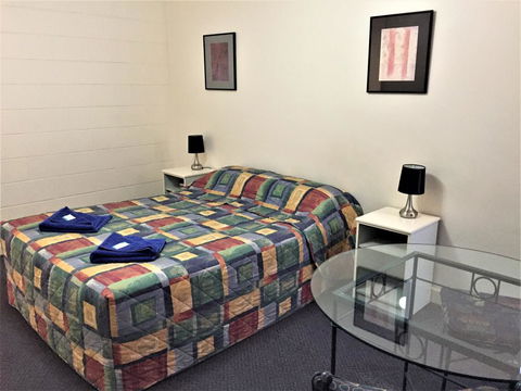 Ceduna Motor Inn - 1 Gold Coast 2
