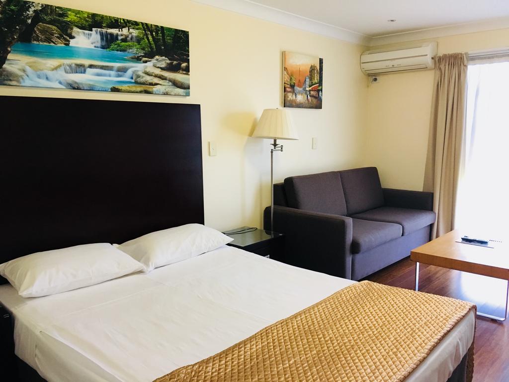Oxley QLD Accommodation Gold Coast