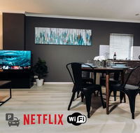 Central City Convenience - Free Parking  WiFi - Gold Coast 4U