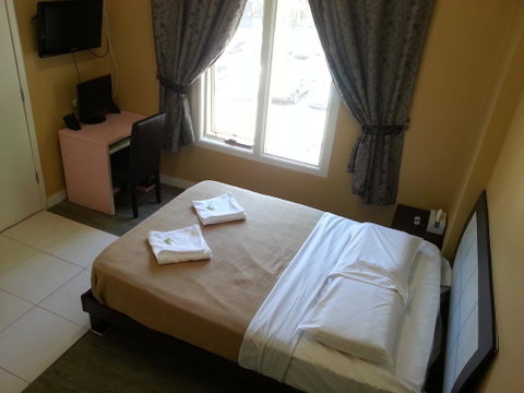 Central Private Hotel - Accommodation Gold Coast 2