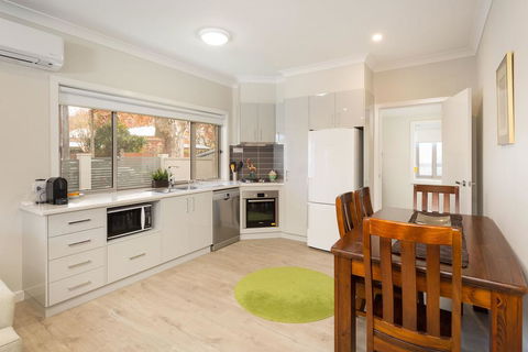 Central Sojourn On Wilcox - Accommodation Gold Coast 1