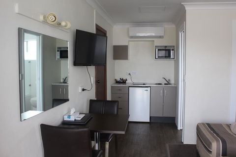 Centrepoint Motel - Gold Coast 4U 3