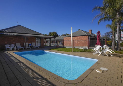 Centretown Motel - 1 Gold Coast 3