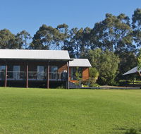 Chalet on Percheron - Gold Coast 4U