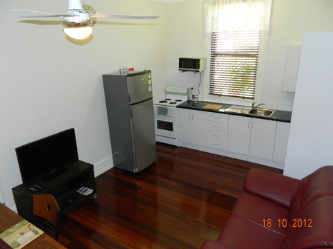 Champion Bay Apartments - Gold Coast 4U 0