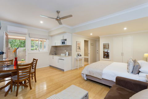 Chapel Woods Bed And Breakfast - Gold Coast 4U 0