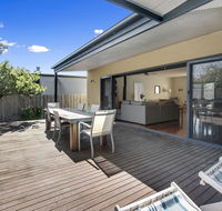 Charchie's by the Sea Pet friendly family home close to beach - Accommodation Gold Coast