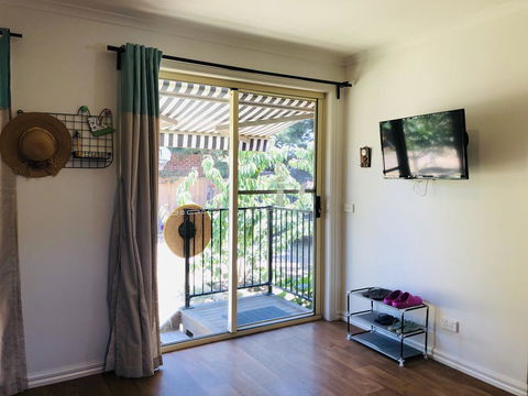 Charlie Sweet Home At Mornington Peninsula - Gold Coast 4U 3