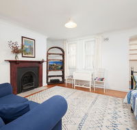 Charming Centrally Located 2 Bedroom Accommodation - Gold Coast 4U