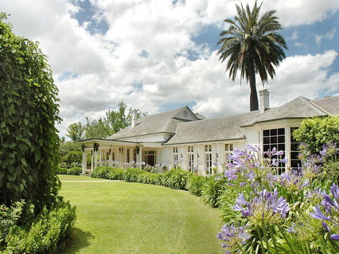 Chateau Yering Hotel - Gold Coast 4U 0