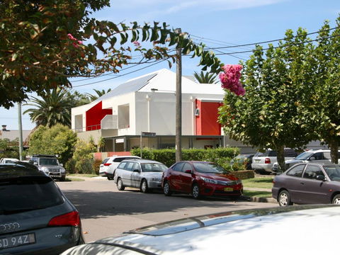 Chaucer Palms Boutique B&B - Gold Coast 4U 1