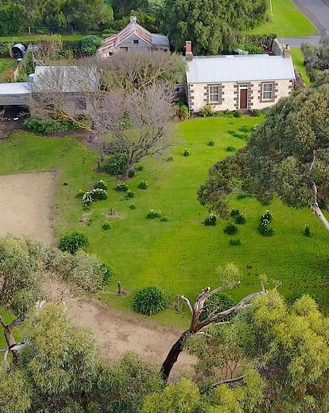 Cherry Plum Cottages - Accommodation Gold Coast 3