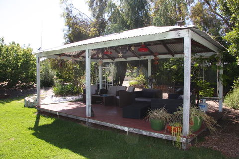 Chuditch Holiday Home Dwellingup - Great Central Location - Accommodation Gold Coast 0