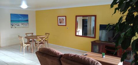 City Center View - Accommodation Gold Coast 3