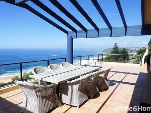 Cliff View - 62 Forresters Beach Road - Accommodation Gold Coast 0