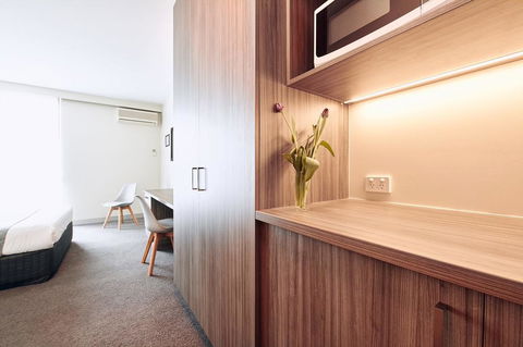 Club Laverton - Accommodation Gold Coast 3