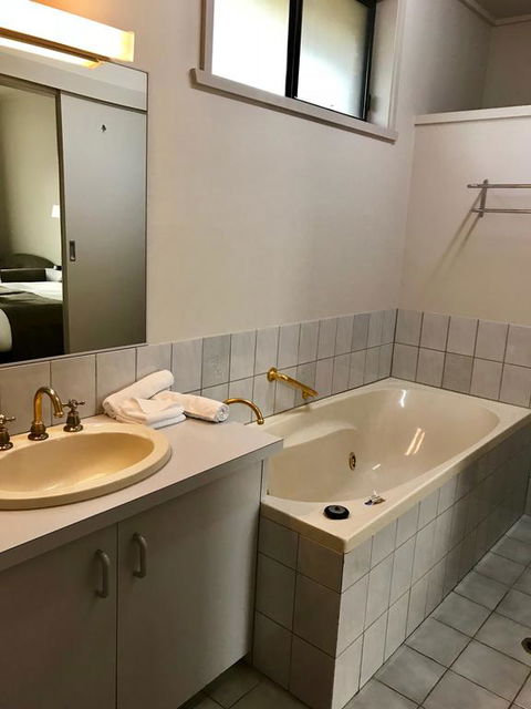 CluBarham River Motel - Accommodation Gold Coast 3