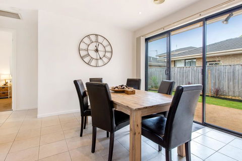 COASTAL HAVEN - DROMANA - 1 Gold Coast 2