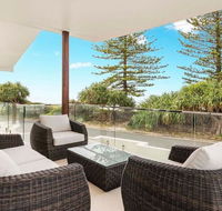 Coco de Mer Beach Villa - Gold Coast 4U