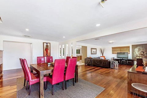 Coconut Grove Holiday House - Gold Coast 4U 3