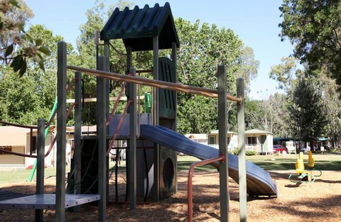 Cohuna Waterfront Holiday Park - Gold Coast 4U 1