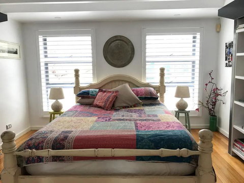 Colourful Darlinghurst Home In Perfect Location By Hyde Park - 1 Gold Coast 2