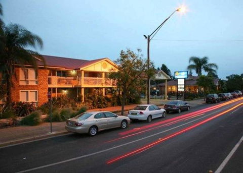 Comfort Inn Blue Lagoon - Gold Coast 4U 0