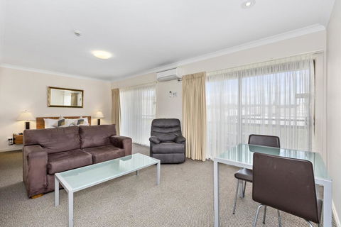 Comfort Inn Centrepoint Motel - Accommodation Gold Coast 3