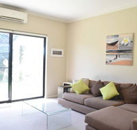 Comfortable 2 Bedroom Unit With Garden - Gold Coast 4U