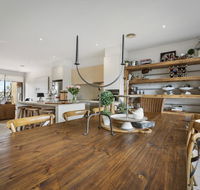 Comfy Coast Drive Condo - Accommodation Gold Coast