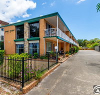 Comfy Ground Floor Unit opposite waterfront Welsby Pde Bongaree - 1 Gold Coast