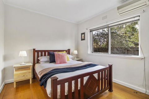Comfy One-bedroom Unit Between City And Airport - Accommodation Gold Coast 2