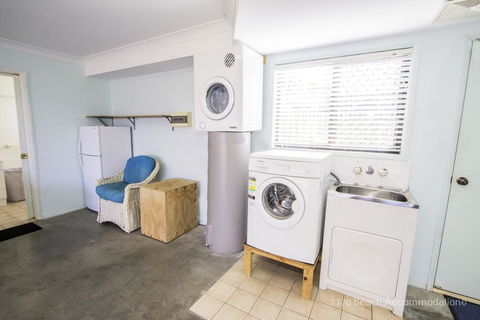 Cordelia's Beach Escape - Gold Coast 4U 1