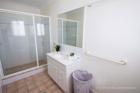 Cordelia's Beach Escape - Gold Coast 4U 2