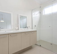 CORYMBIA - MOUNT MARTHA - Gold Coast 4U