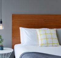 Cosmopolitan Hotel Melbourne - Gold Coast 4U